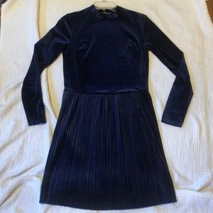 Long sleeve Velvet Navy Dress